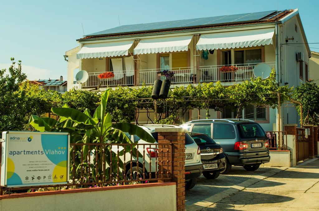 Adria Sun Apartments Водице Экстерьер фото