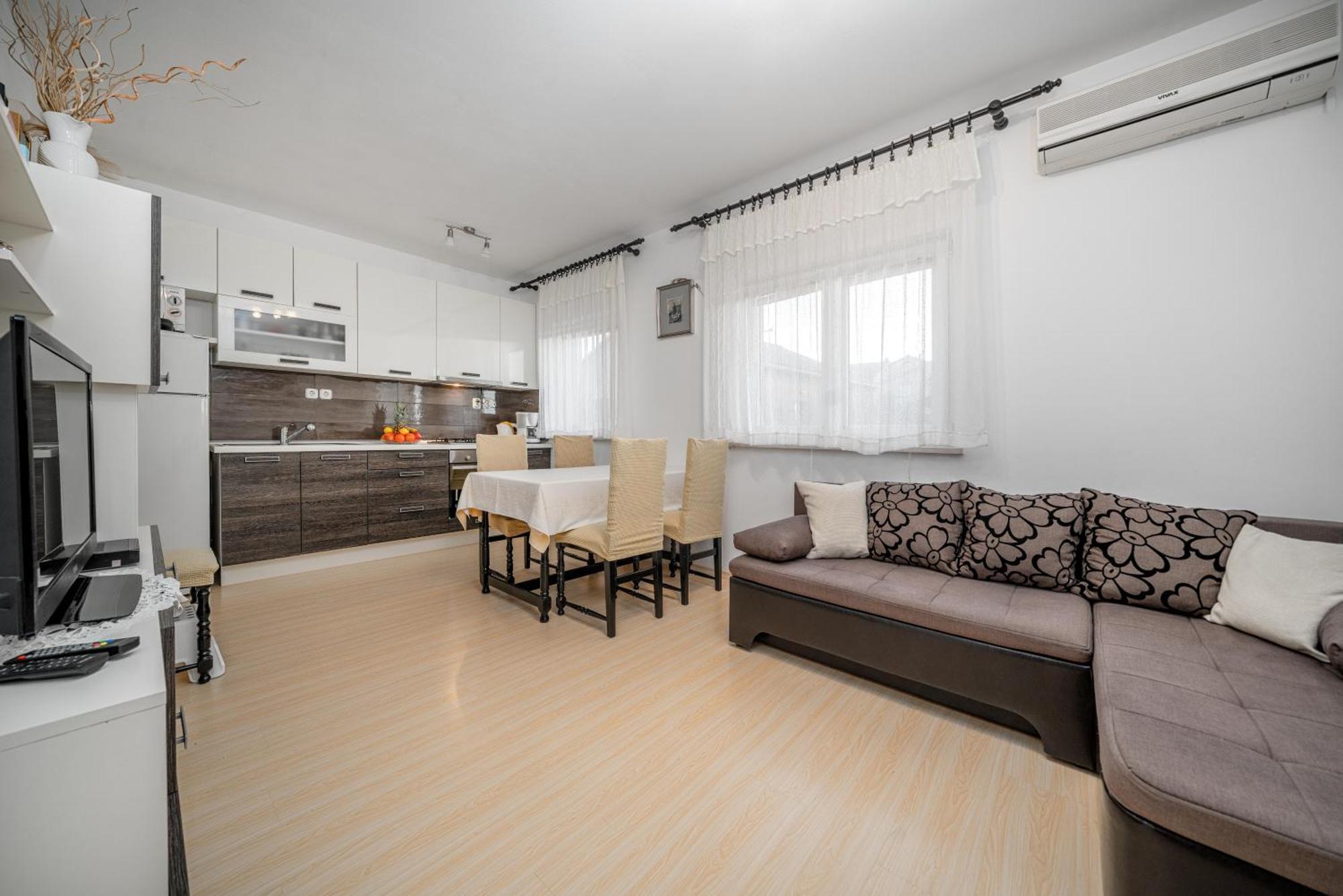 Adria Sun Apartments Водице Номер фото