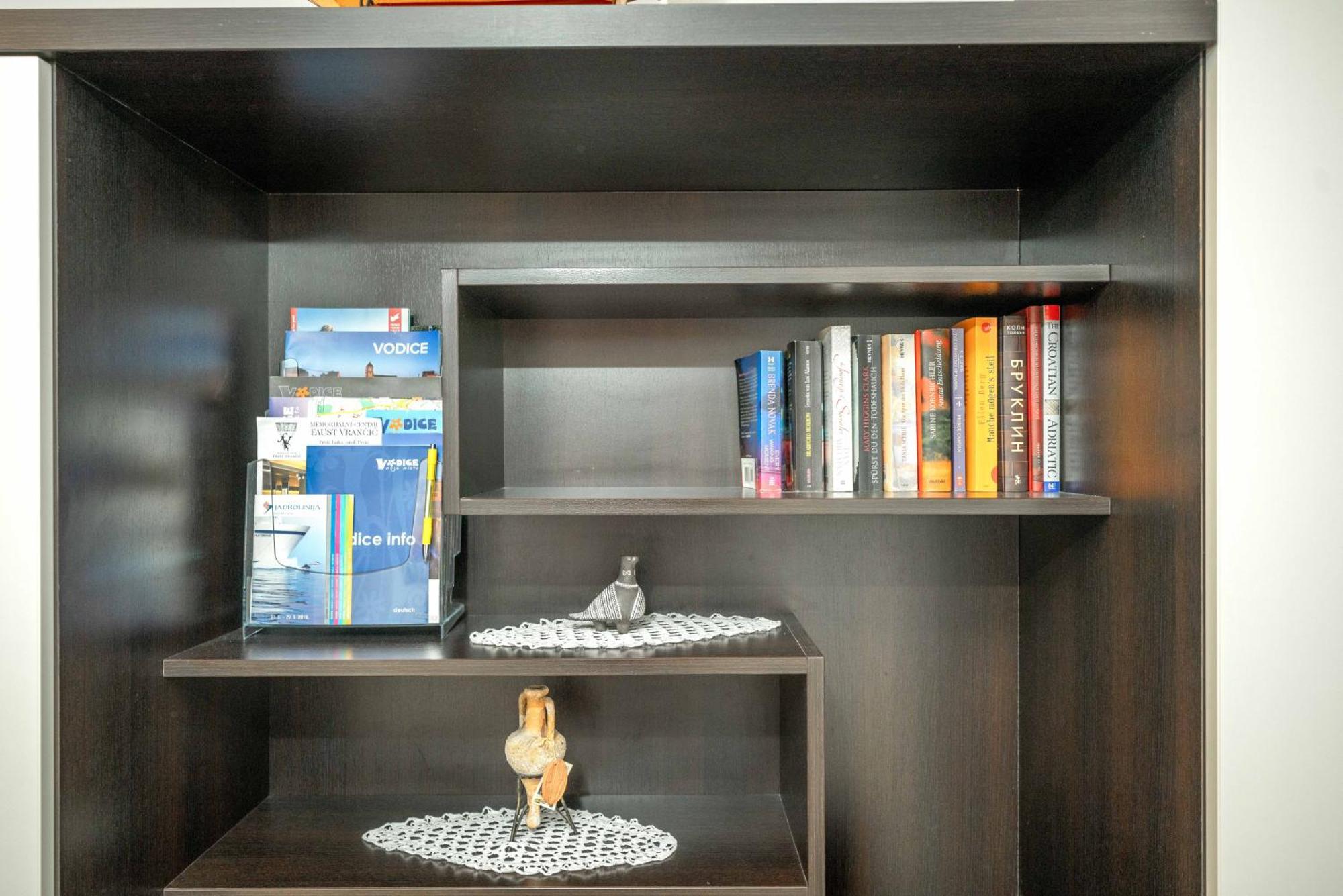 Adria Sun Apartments Водице Номер фото