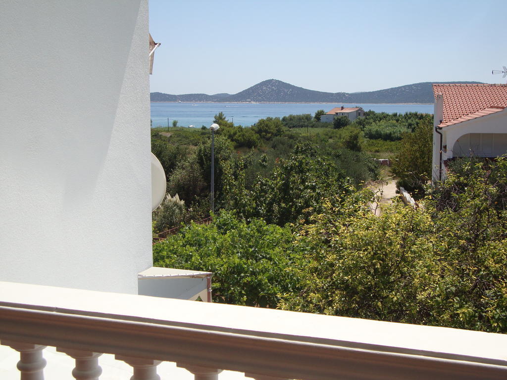 Adria Sun Apartments Водице Экстерьер фото