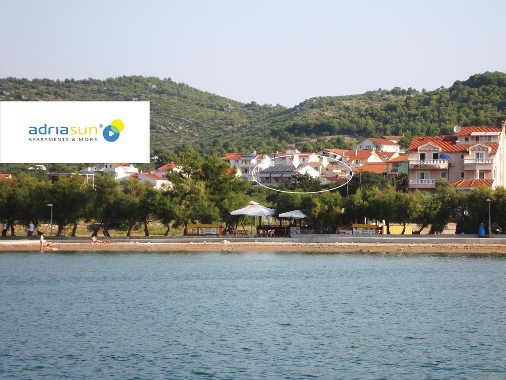 Adria Sun Apartments Водице Экстерьер фото